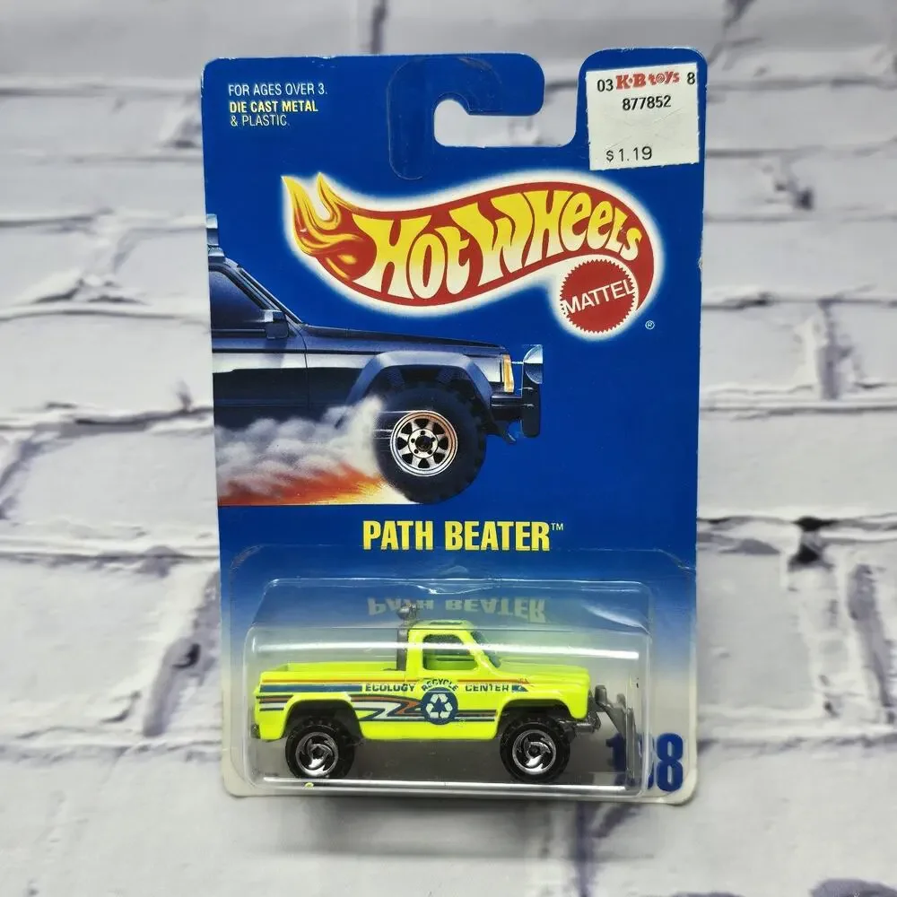 Hot Wheels Path Beater #198 Yellow Die-Cast Truck 1991